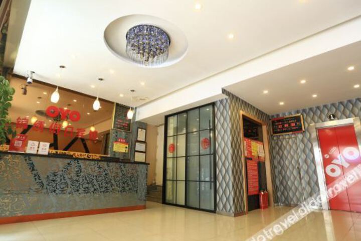 Hotel Interior 21 of 41