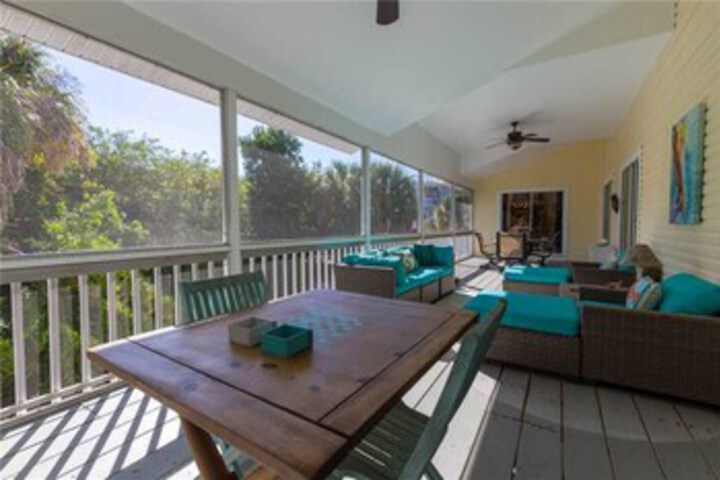 Terrace/Patio 27 of 50