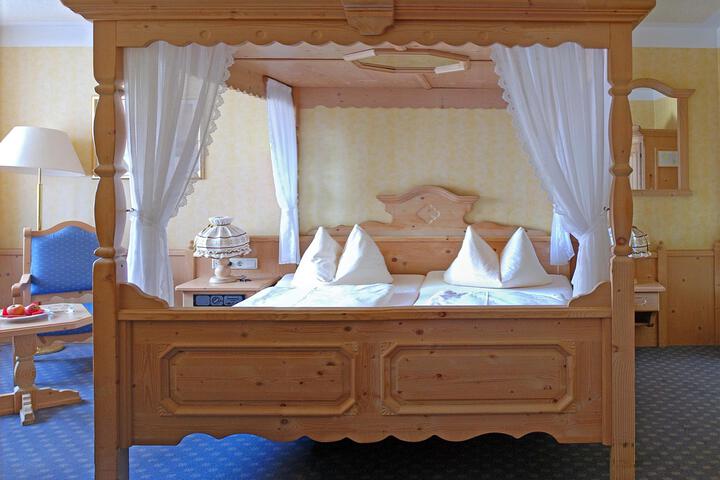 Room 20 of 44