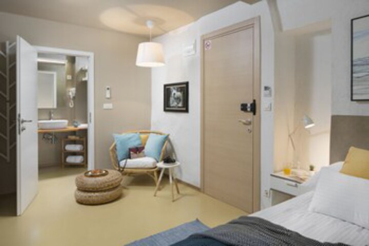 Room 263 of 306