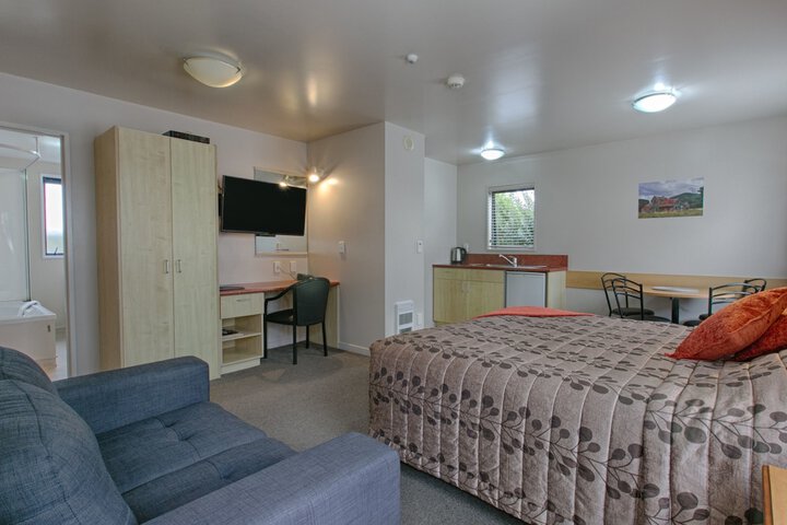 Room 9 of 43