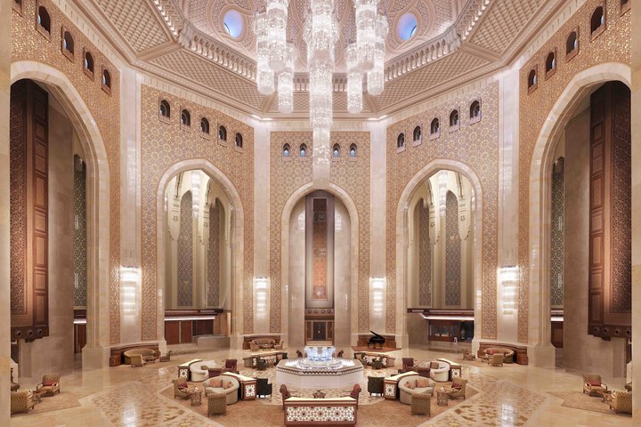 Entrance & Lobby