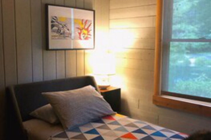 Room 30 of 46