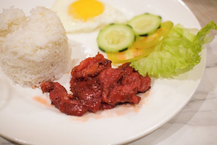Dining 42 of 51