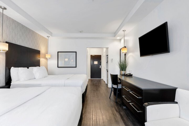 Room 18 of 69