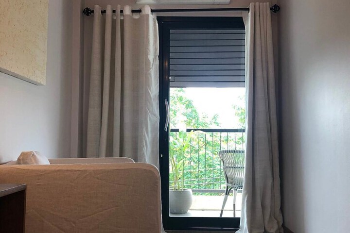 Room 12 of 49