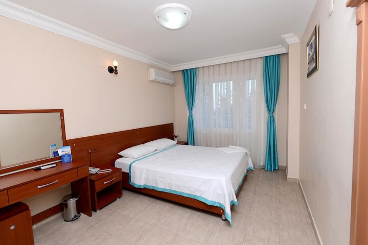 Room 14 of 46
