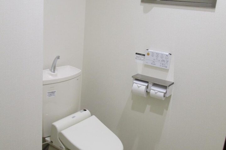 Room 26 of 48