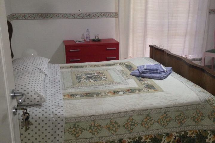 Room 5 of 22