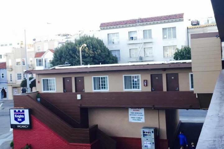 Exterior of KNIGHTS INN SAN FRANCISCO NEAR THE PRESI