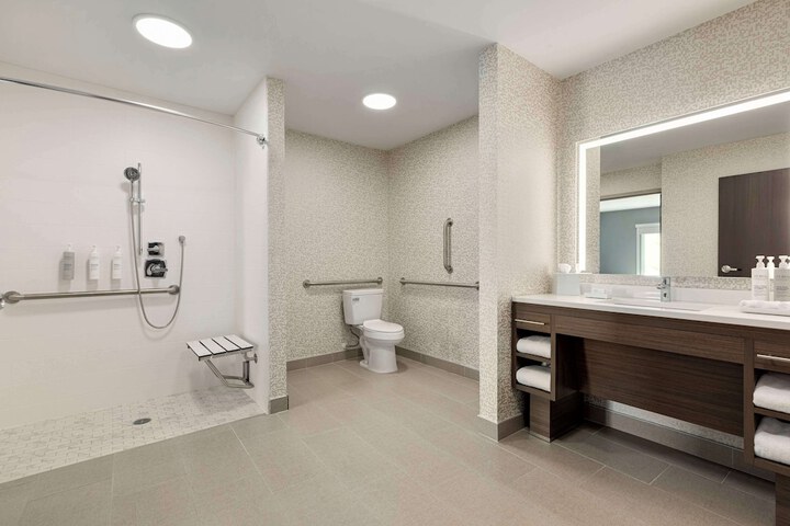 Bathroom shower