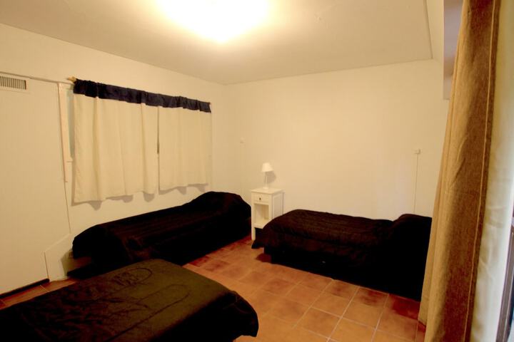Room 14 of 49