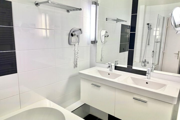 Bath Interior