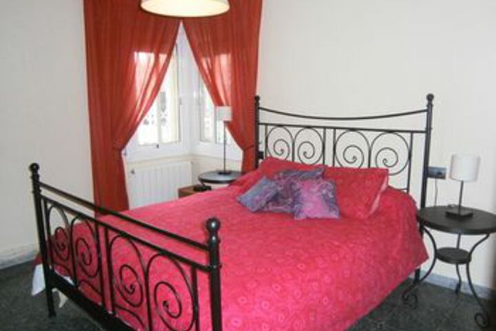 Room 15 of 30
