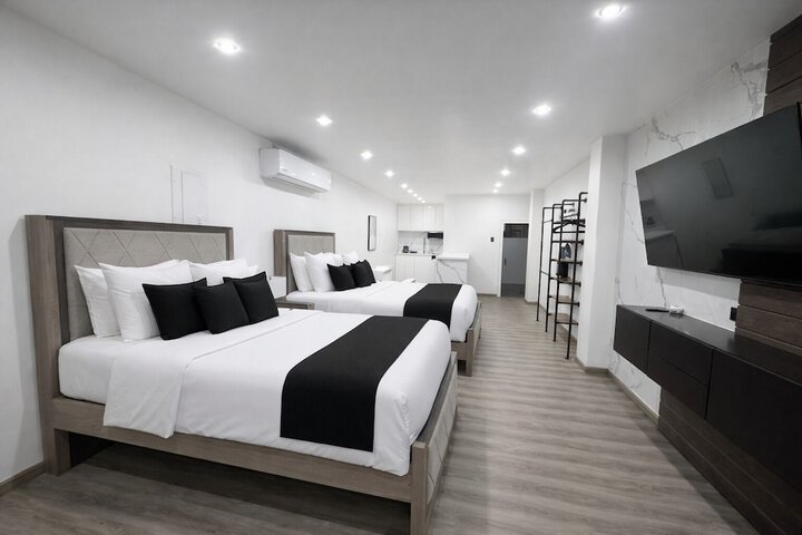Room 19 of 70