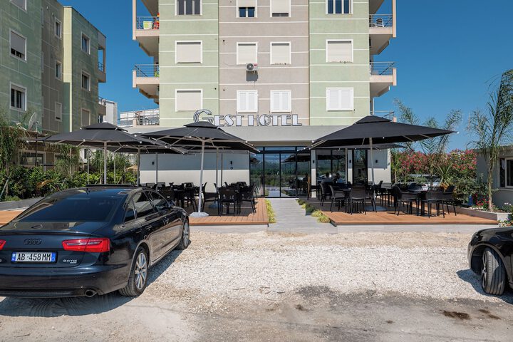 Hotel 114 of 147