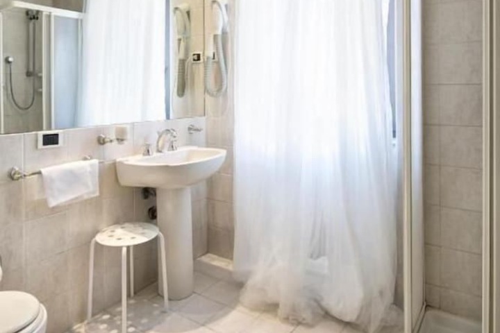 Bathroom Interior Photo