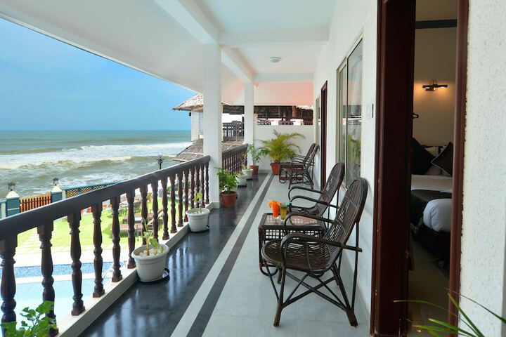 Terrace/Patio 8 of 42