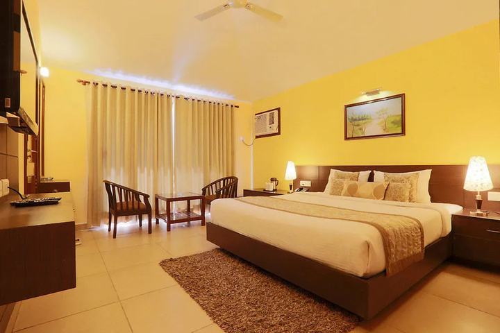 Room 2 of 12