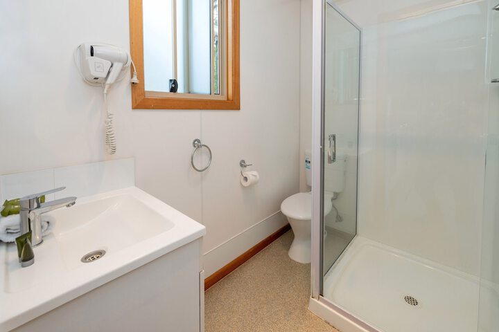 Room 16 of 31