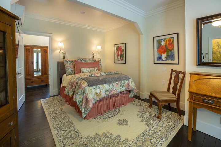 Room 16 of 52
