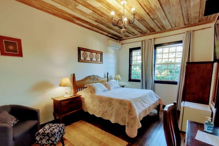 Room 3 of 55