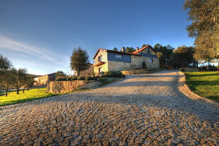 Exterior of Quinta do Medronheiro Hotel Rural