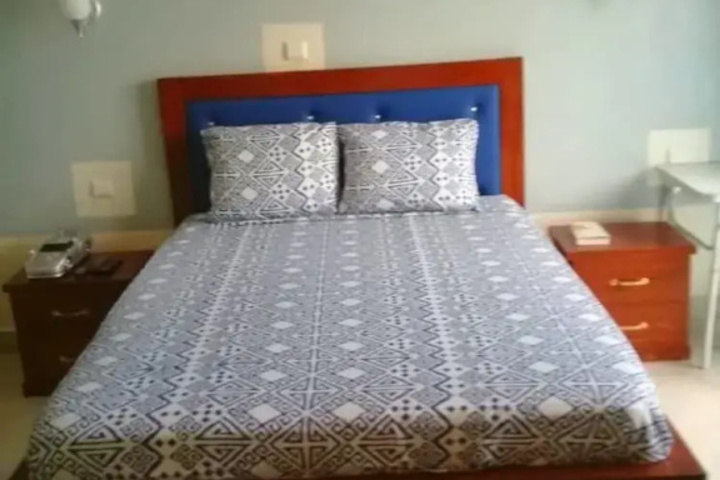 Room 3 of 11