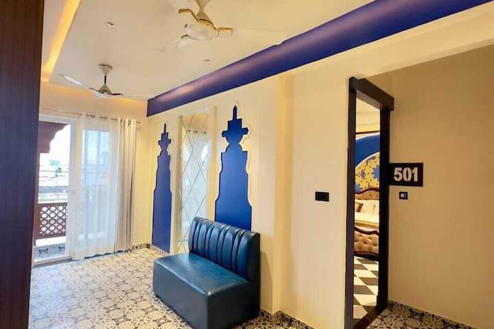 Room 46 of 66