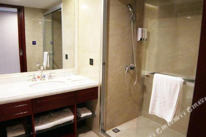 Taihua Hotel