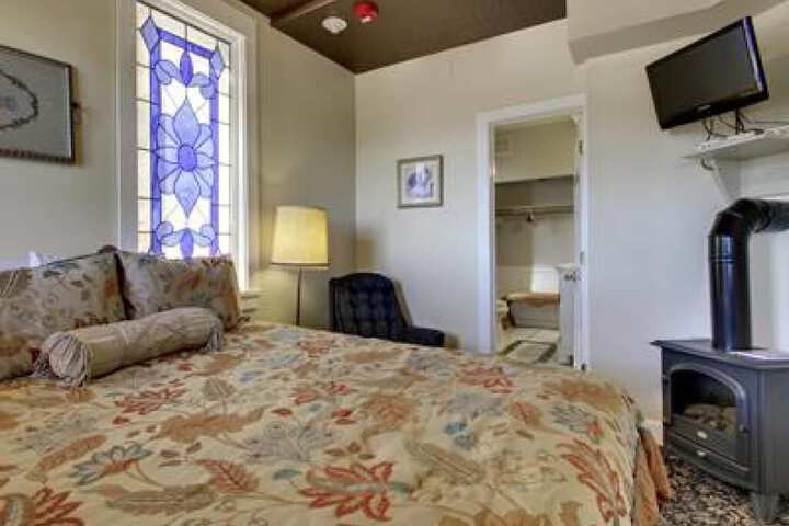 Room 5 of 47