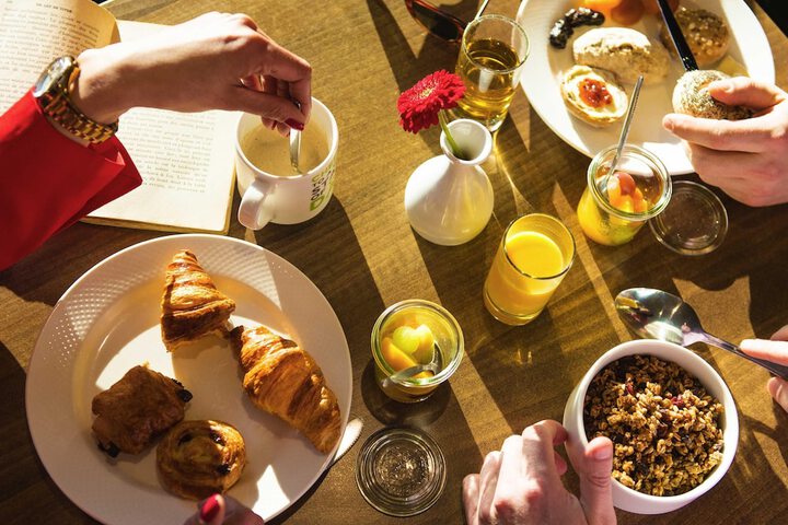 Breakfast area