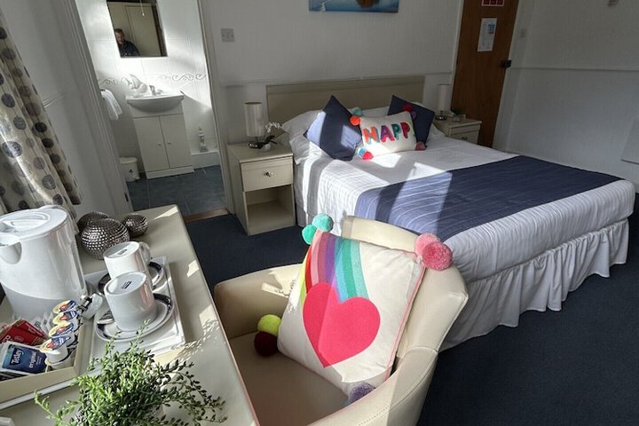 Room 16 of 53