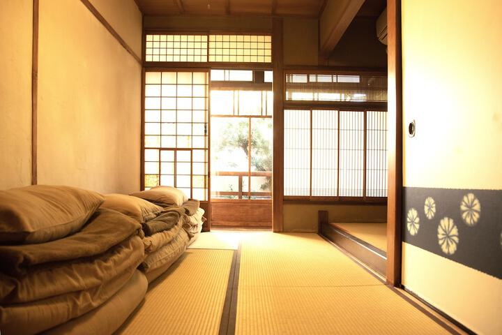 Room 16 of 55