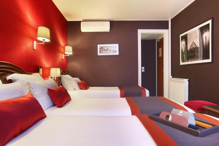 Room 20 of 87