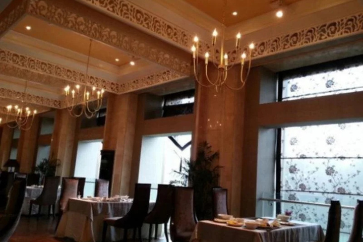 Dining 11 of 11
