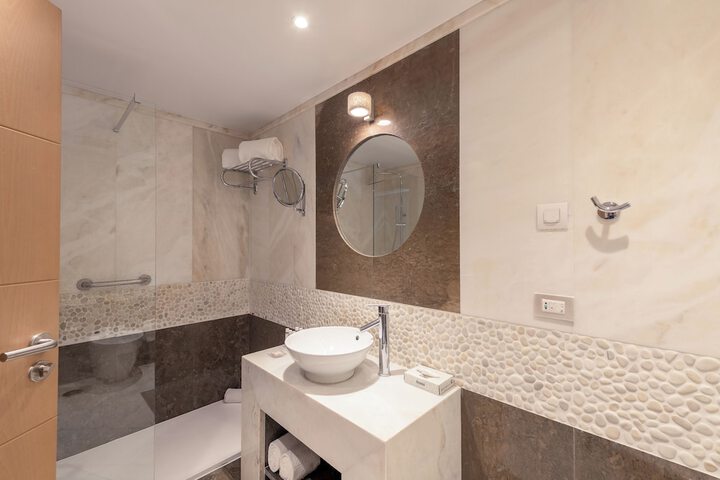 Bath Interior