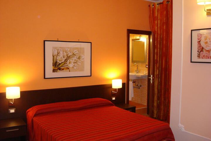 Room 12 of 56
