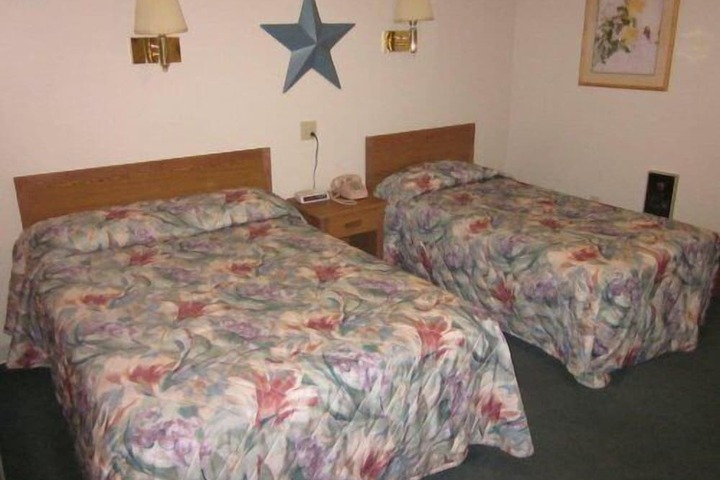 Room 5 of 52