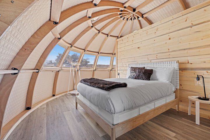 Room 4 of 30