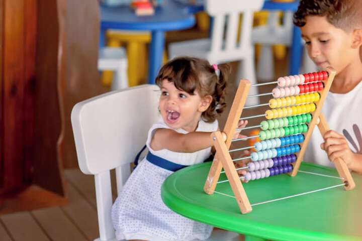 Childrens Activities 138 of 173