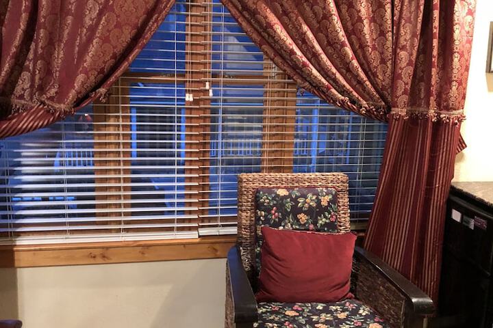 Hotel Interior 265 of 289