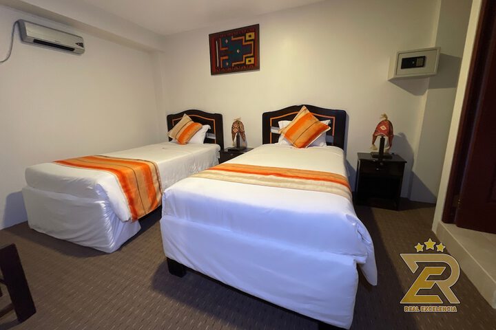 Room 15 of 54