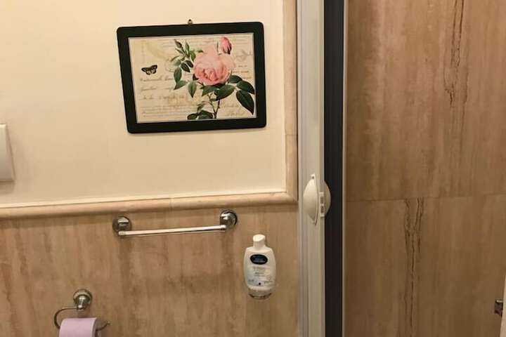 Room 13 of 14