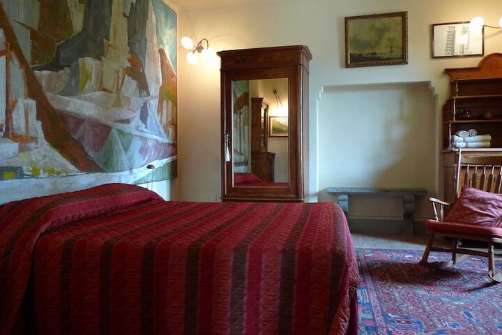Room 15 of 81