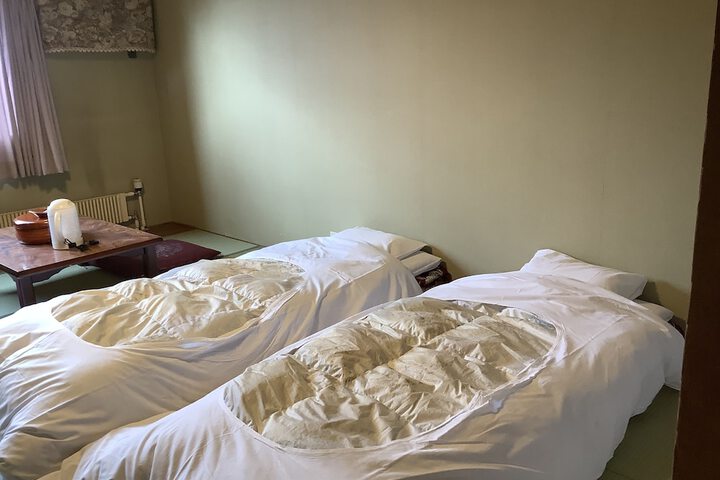 Room 8 of 31
