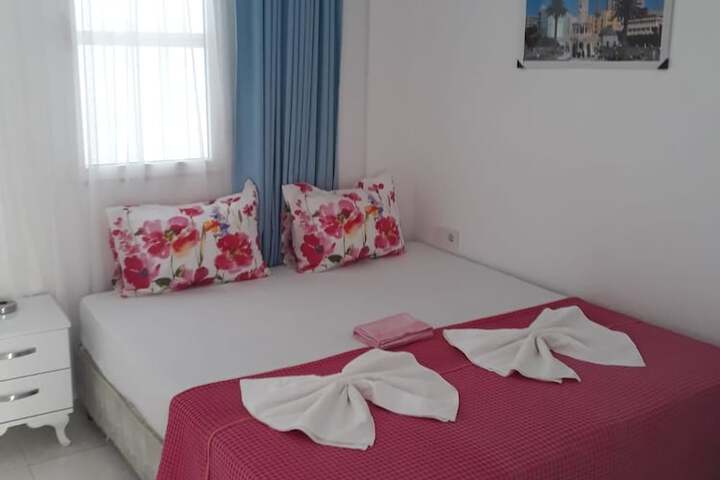 Room 12 of 14
