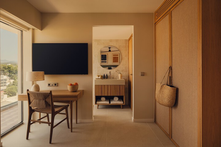 Room 29 of 74