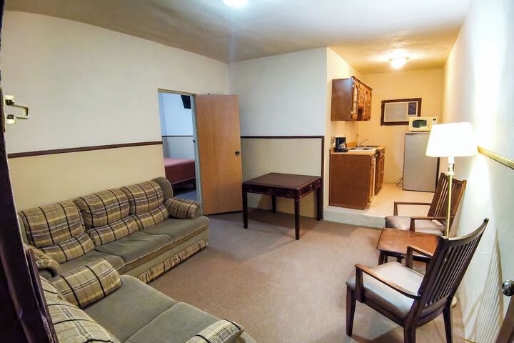 Room 58 of 114