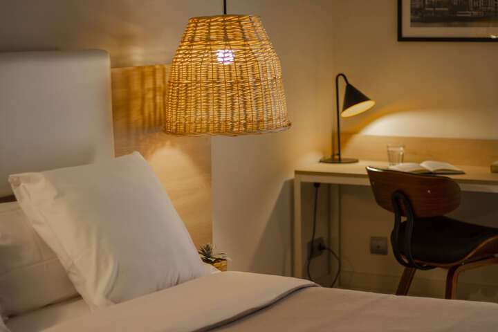 Room 18 of 29